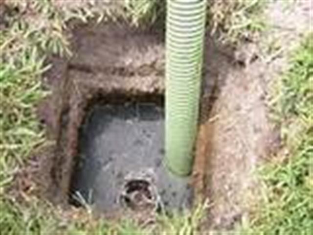 water too high in septic tank is a sign of drain field failure